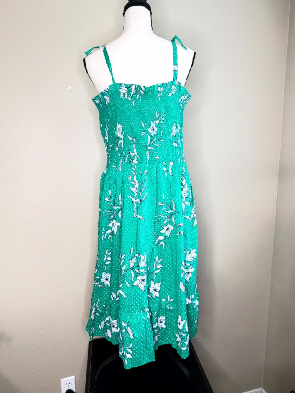 Draper James Smocked Floral Green Sundress Size XL NWT - Picture 9 of 9